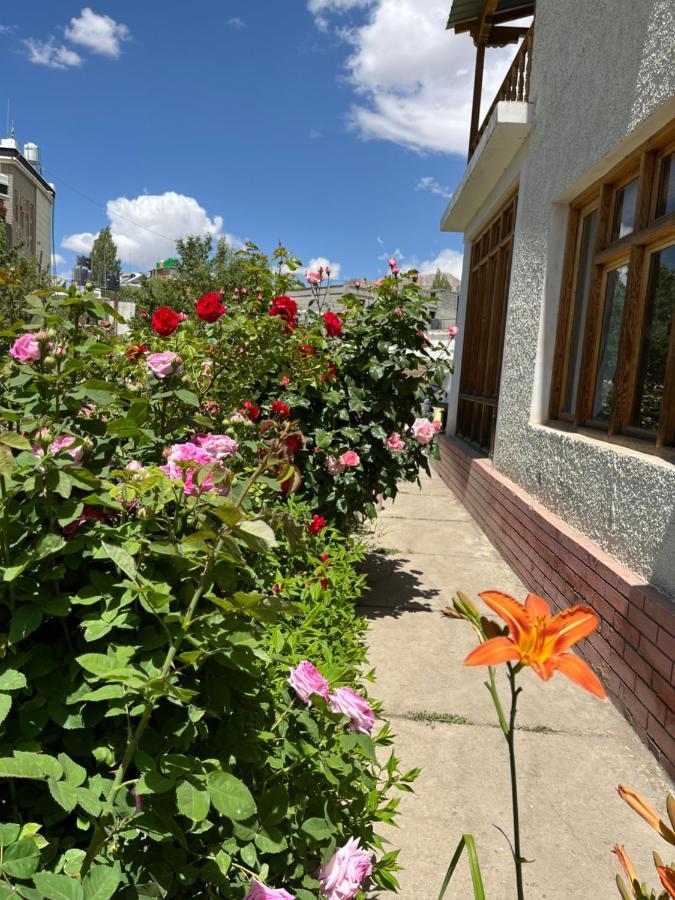 Hotel Chakzot Garden House Leh Zewnętrze zdjęcie